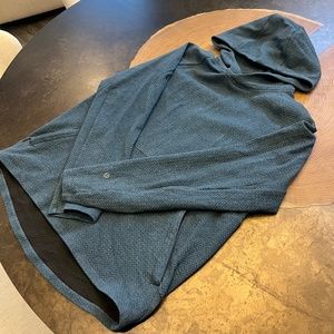 Lululemon At Ease Hoodie in Heathered Iron Blue / Black, Size L